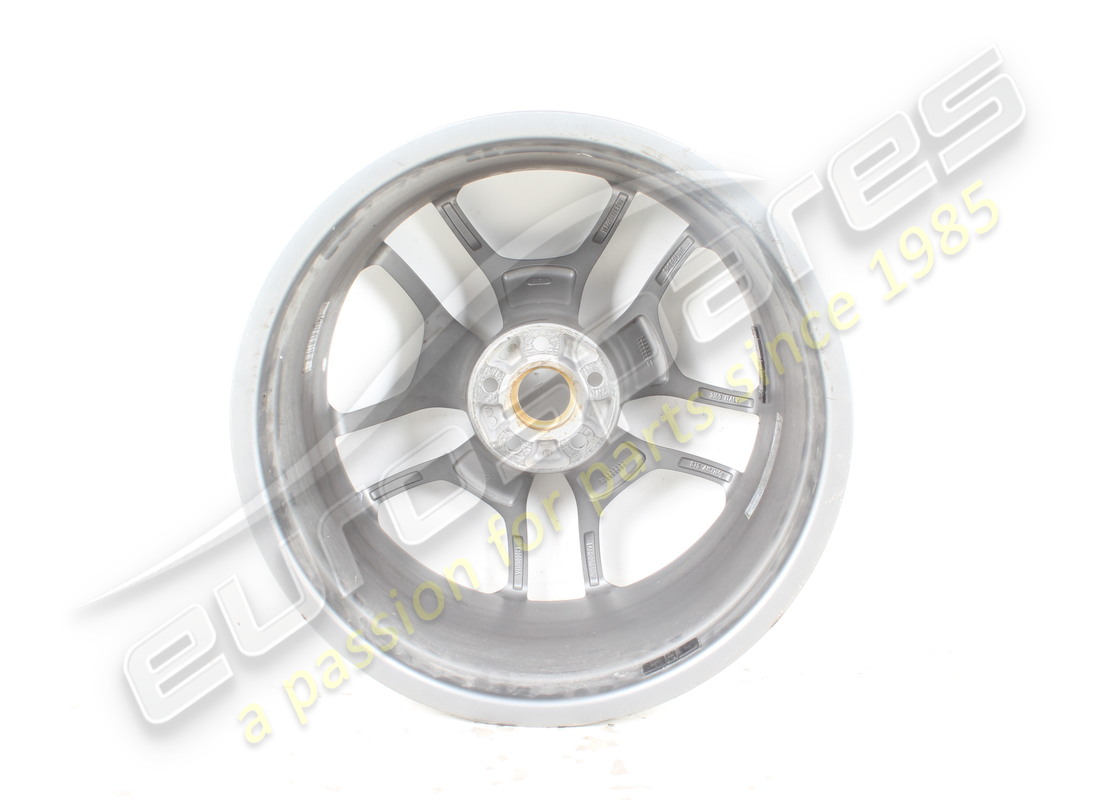 utilisé lamborghini roue arrière. numéro de pièce 4t0601017a (3)