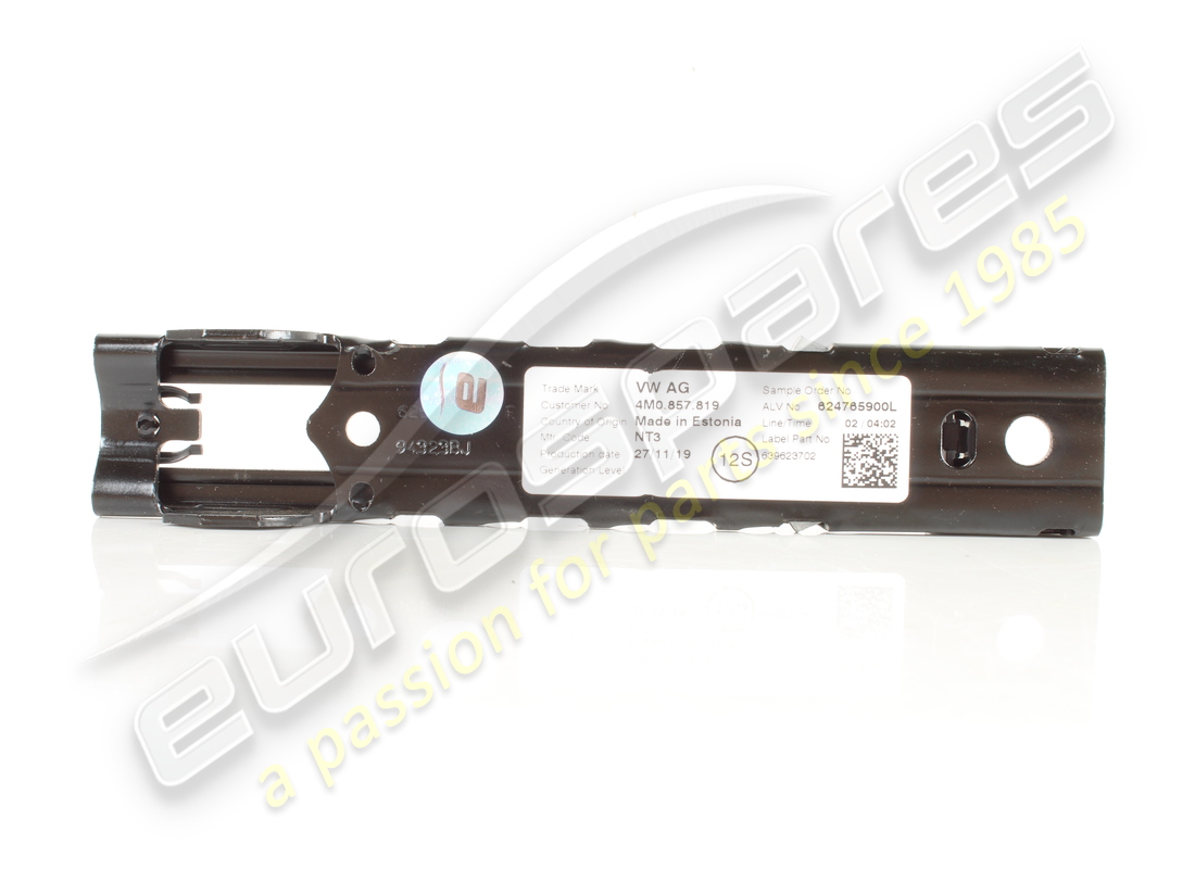 HAUTEUR DE CEINTURE DE SÉCURITÉ D'OCCASION Lamborghini. NUMÉRO DE PIÈCE 4M0857819 (1) HAUTEUR DE CEINTURE DE SÉCURITÉ D'OCCASION Lamborghini. NUMÉRO DE PIÈCE 4M0857819 (1)