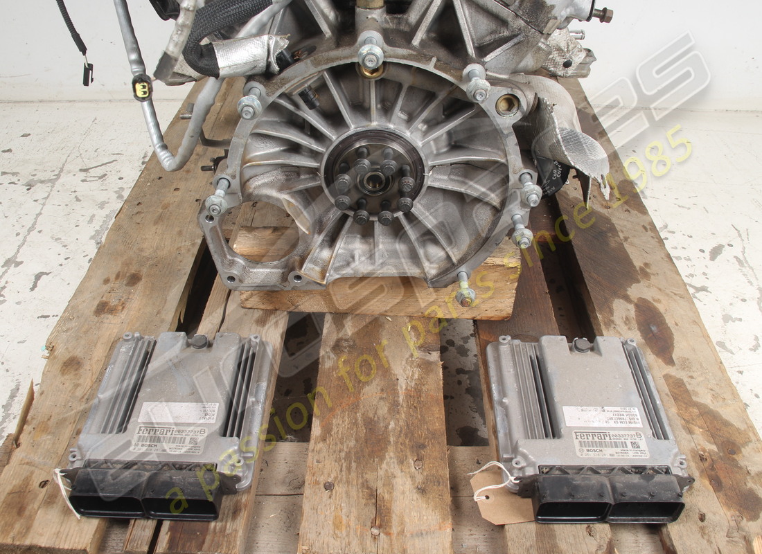 MOTEUR FERRARI UTILISÉ. NUMÉRO DE PIÈCE 740027000 (3) moteur ferrari utilisé. numéro de pièce 740027000 (3)