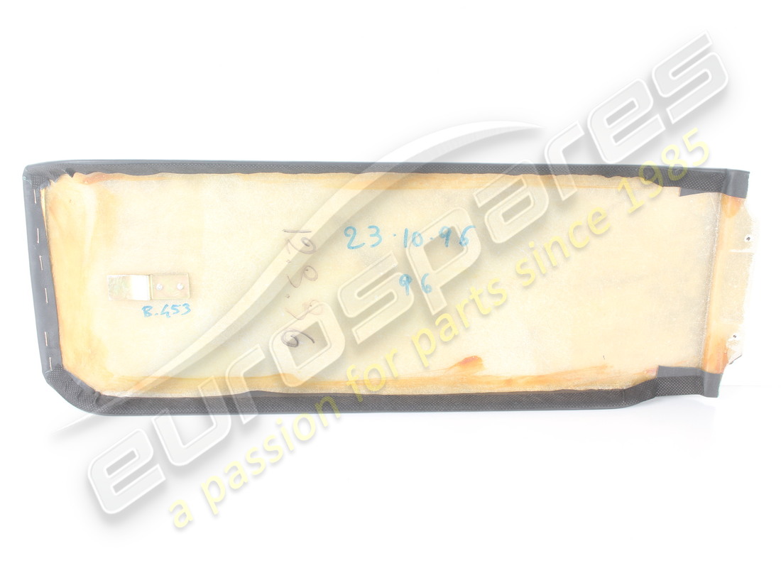 nouvelle structure centrale noire ferrari. référence 63733712 (3)