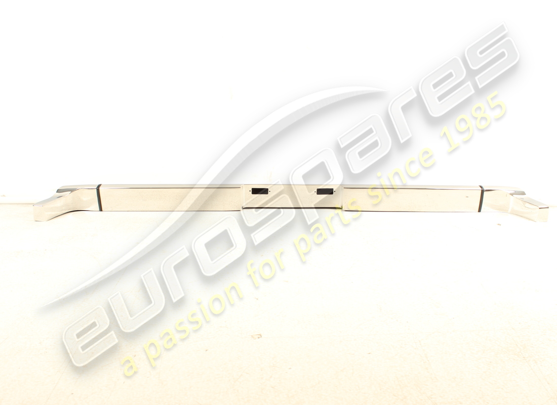 nouveau ensemble de pare-chocs arrière chromés eurospares. numéro de pièce 006763110a (2)
