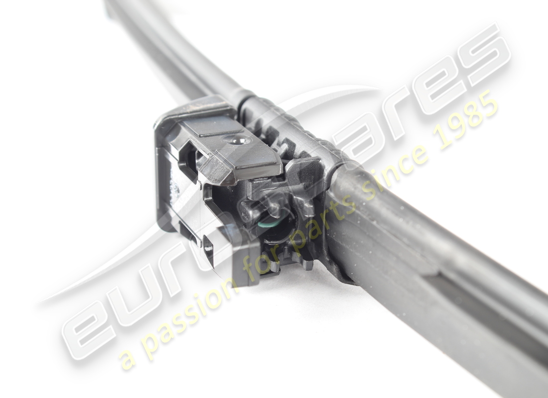 NOUVEAU FERRARI SPAZZOLA TERGICRISTALLO LATO. NUMÉRO DE PIÈCE 881927 (4) nouveau ferrari spazzola tergicristallo lato. numéro de pièce 881927 (4)