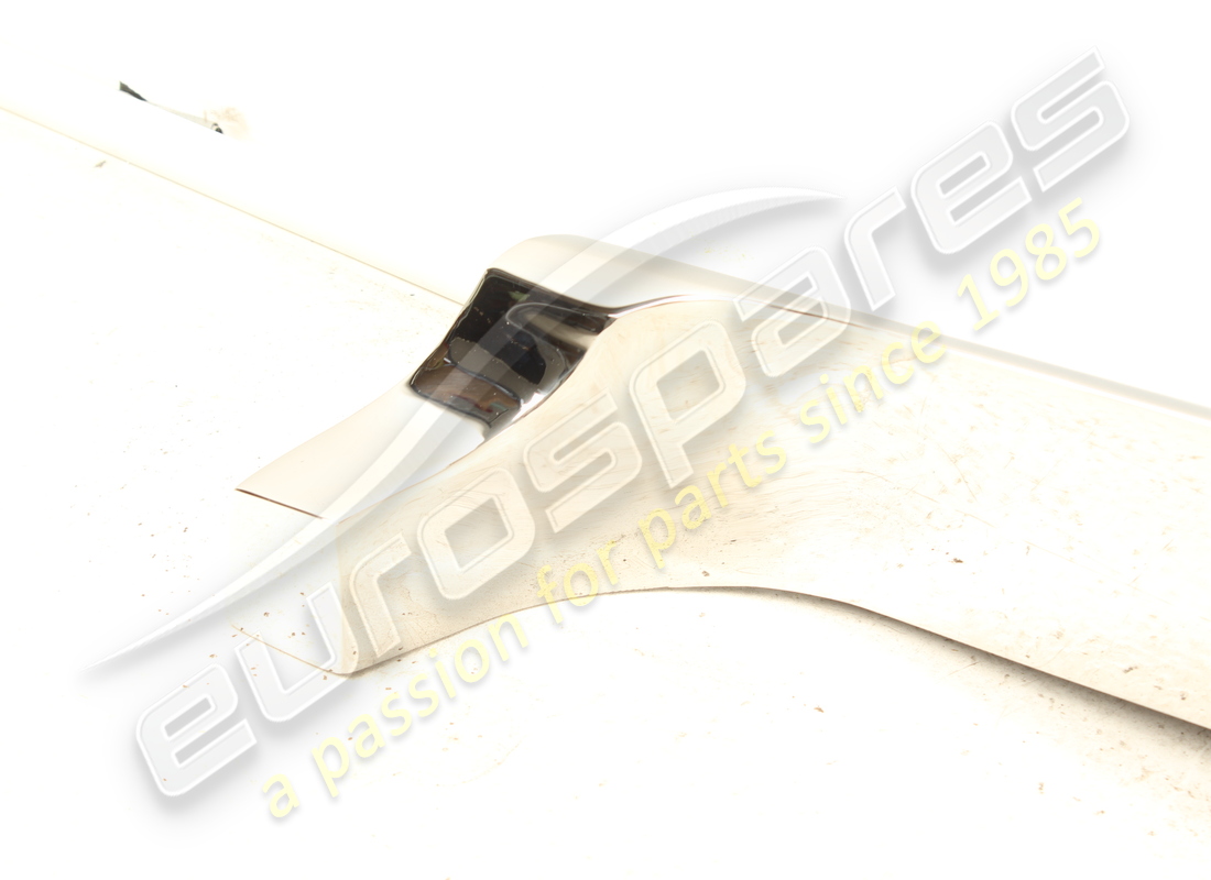 nouveau ensemble de pare-chocs avant chromés eurospares. numéro de pièce 006763118a (3)