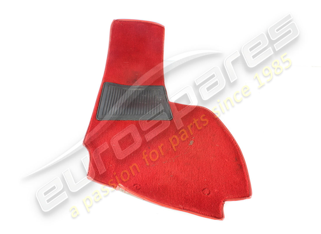 Tapis avant droit d'occasion Ferrari, modèle GTS. Numéro de pièce 61365800 (1)