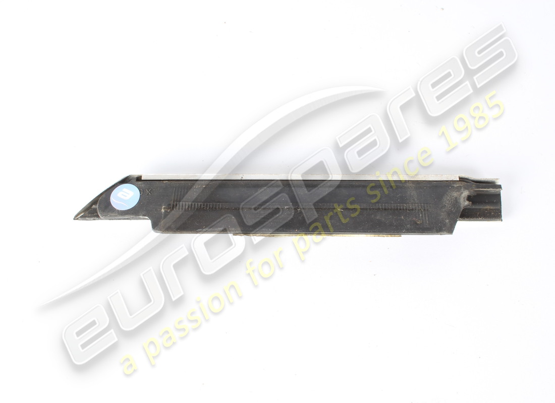 maserati joint de racleur de verre utilisé. numéro de pièce 670004717 (2)