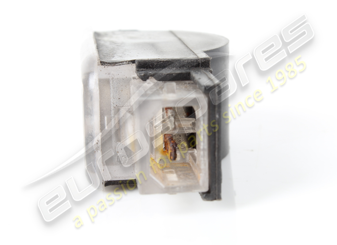 utilisé lamborghini lumière d'entrée. numéro de pièce 4b0947415a (2)