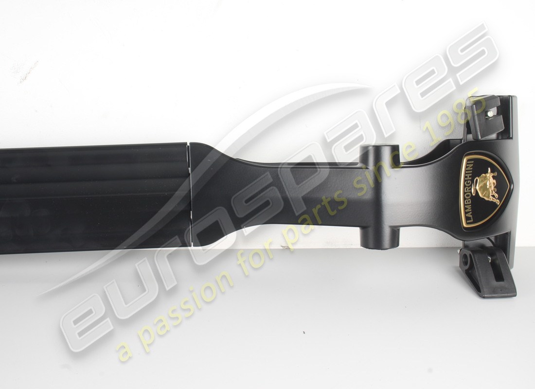 nouveau porte-vélos / pièces de fixation lamborghini. référence 4ml071743 (3)