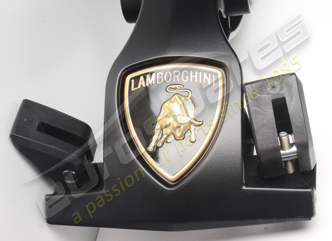 nouveau porte-vélos / pièces de fixation lamborghini. référence 4ml071743 (5)