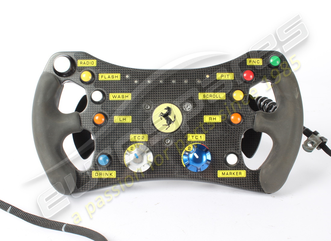 ferrari volant complet utilisé. numéro de pièce 910271 (2)