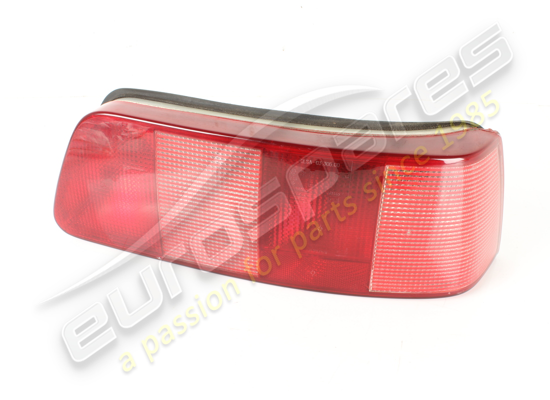 FEU ARRIÈRE DROIT D'OCCASION Maserati. NUMÉRO DE PIÈCE 373100137 (1)