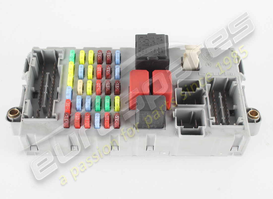 nouveau ferrari tableau de bord. numéro de pièce 245787 (2)