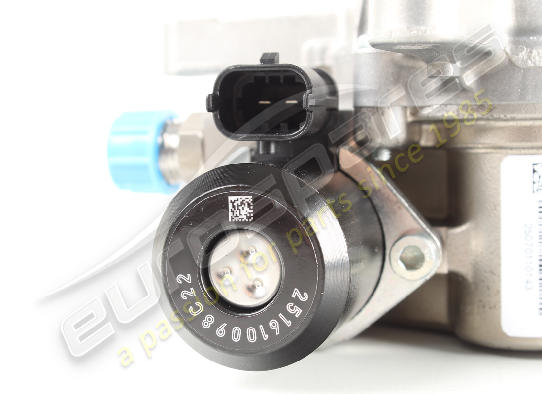 pompe haute pression neuve porsche (rechange). référence 9a1110315gx (5)
