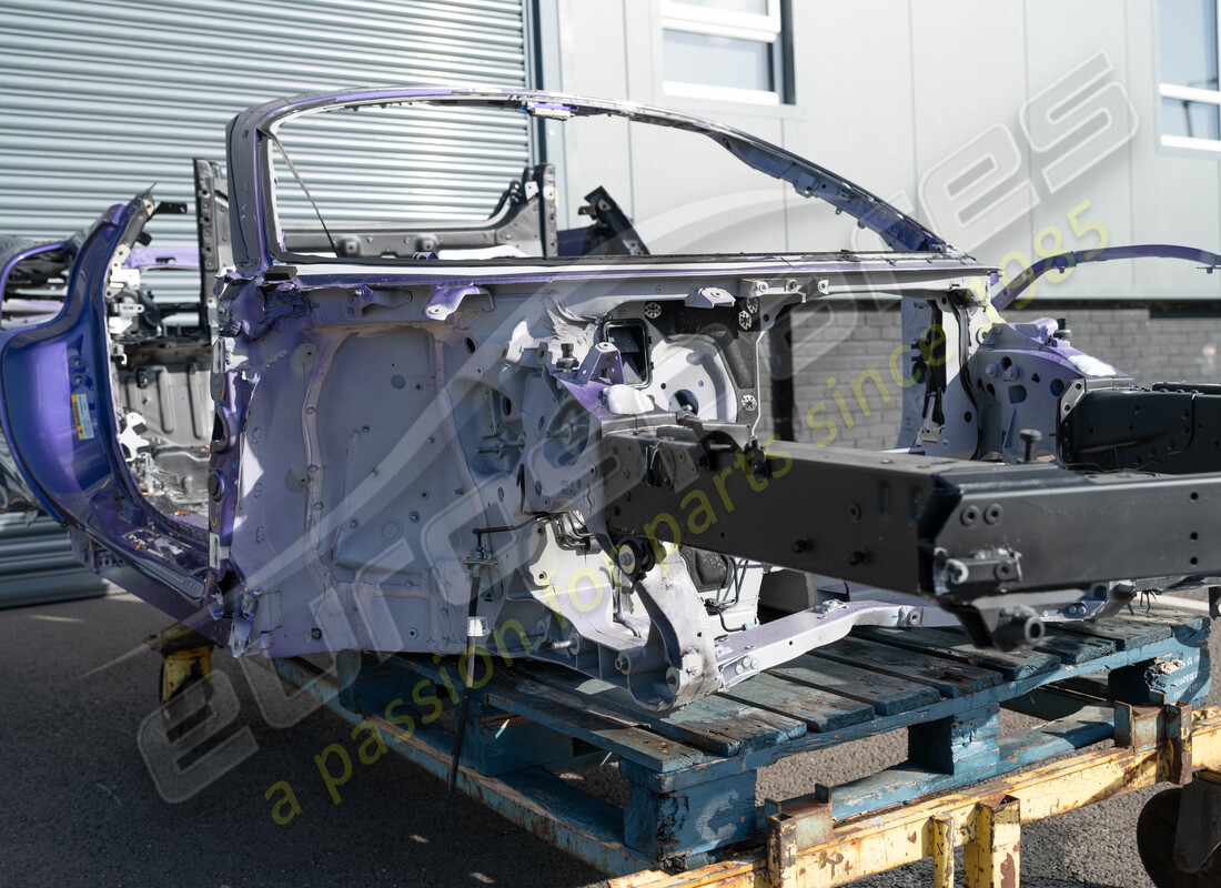 module avant d'occasion ferrari. numéro de pièce 985916667 (2)