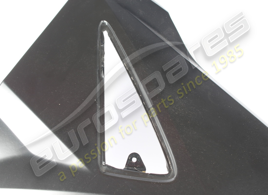 aile avant droite lamborghini endommagée. numéro de pièce 4ml821106a (3)