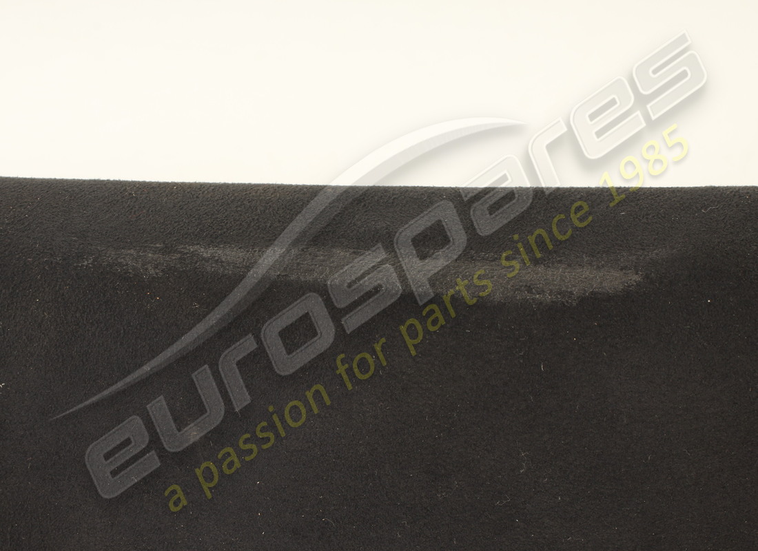 MONTANT DE PARE-BRISE GAUCHE COMPLET D'OCCASION FERRARI. NUMÉRO DE PIÈCE 874461 (2) montant de pare-brise gauche complet d'occasion ferrari. numéro de pièce 874461 (2)