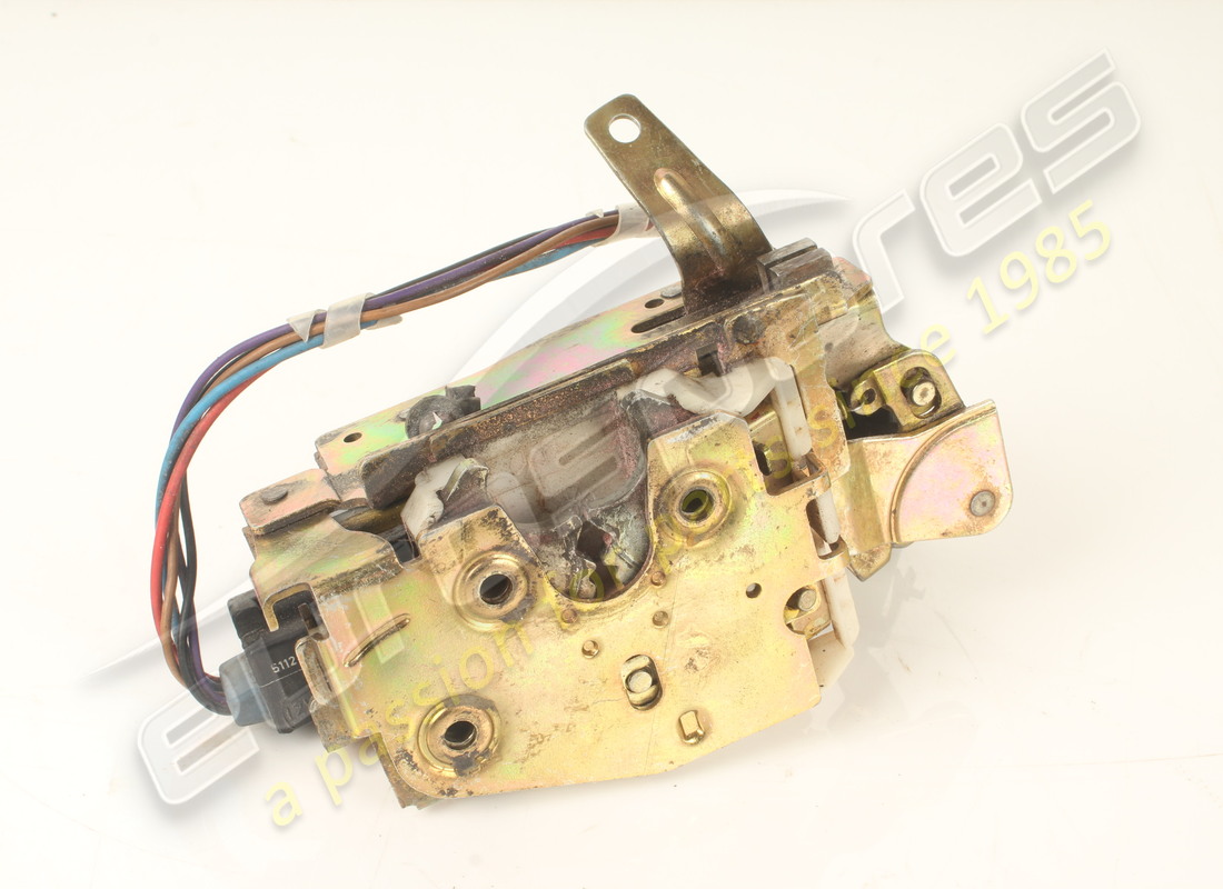 utilisé ferrari serrure de porte gauche. numéro de pièce 62109400 (2)