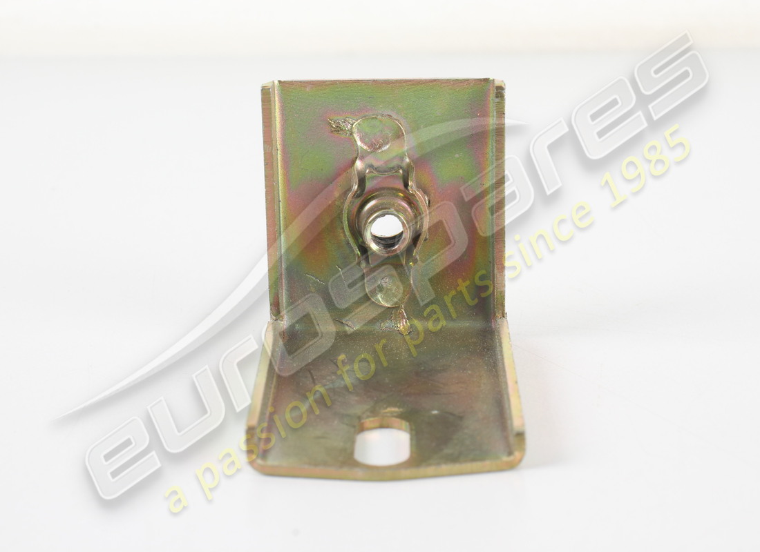 nouveau maserati fixation centrale de phare. référence 383100160 (2)