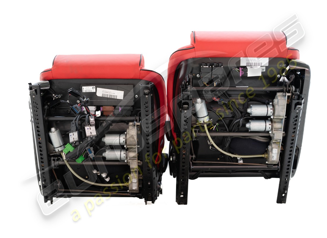 used ferrari carbon seats (rhd). part number eap1552588 (10)