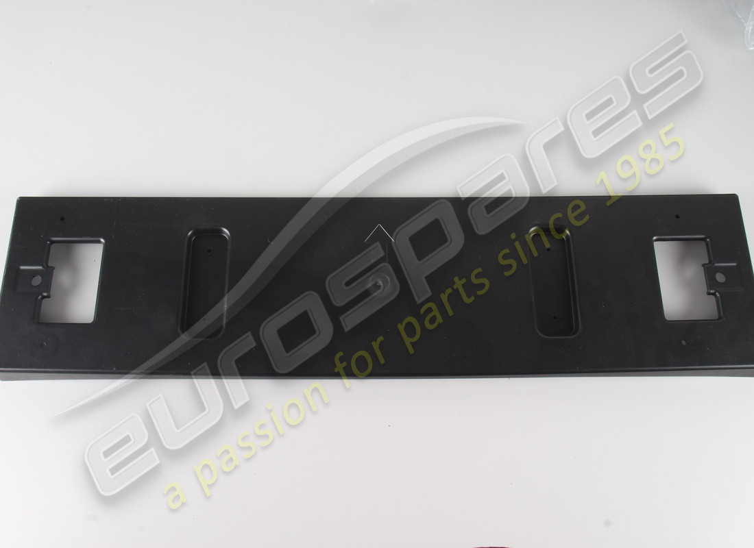 nouveau support de plaque d'immatriculation arrière ferrari. numéro de pièce 880956 (3)
