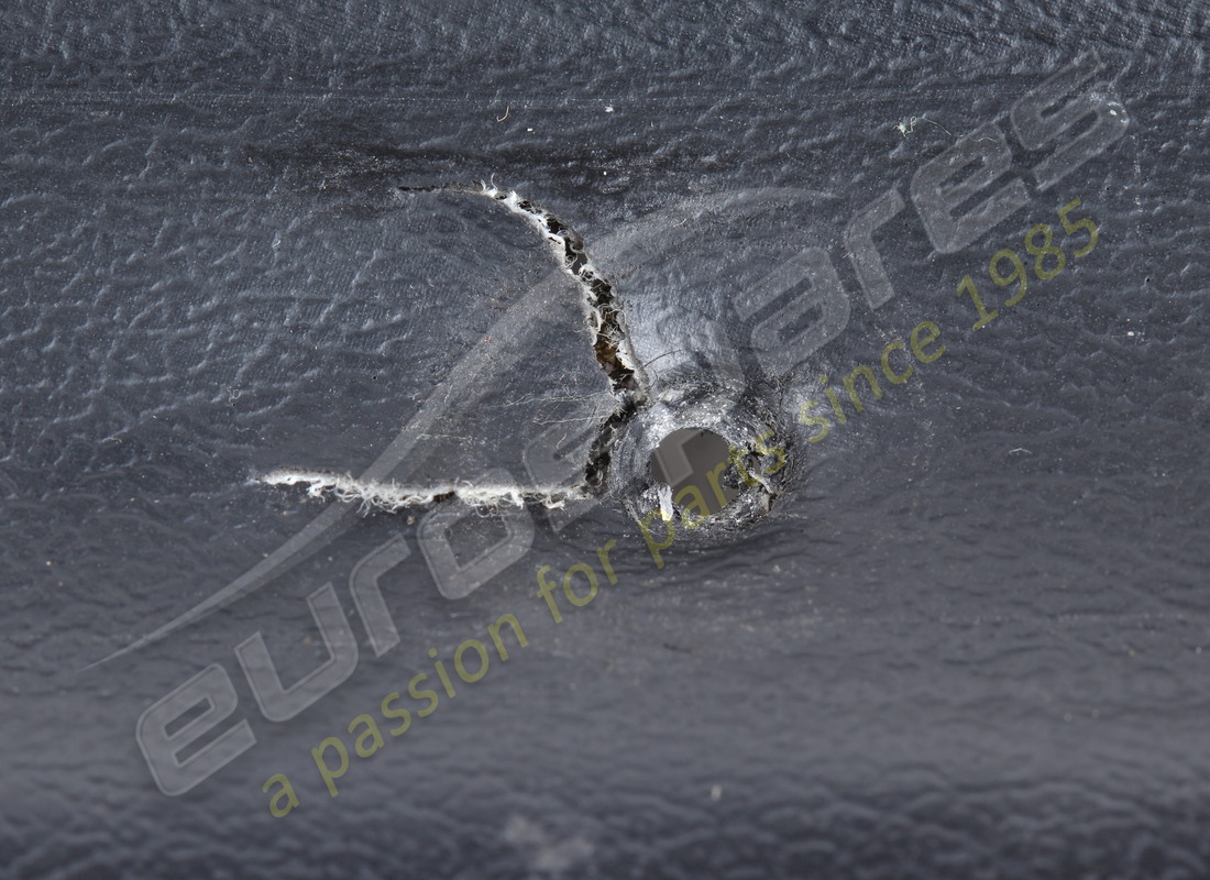 UTILISÉ FERRARI MOULAGE RH GTS. NUMÉRO DE PIÈCE 60356706 (6) utilisé ferrari moulage rh gts. numéro de pièce 60356706 (6)