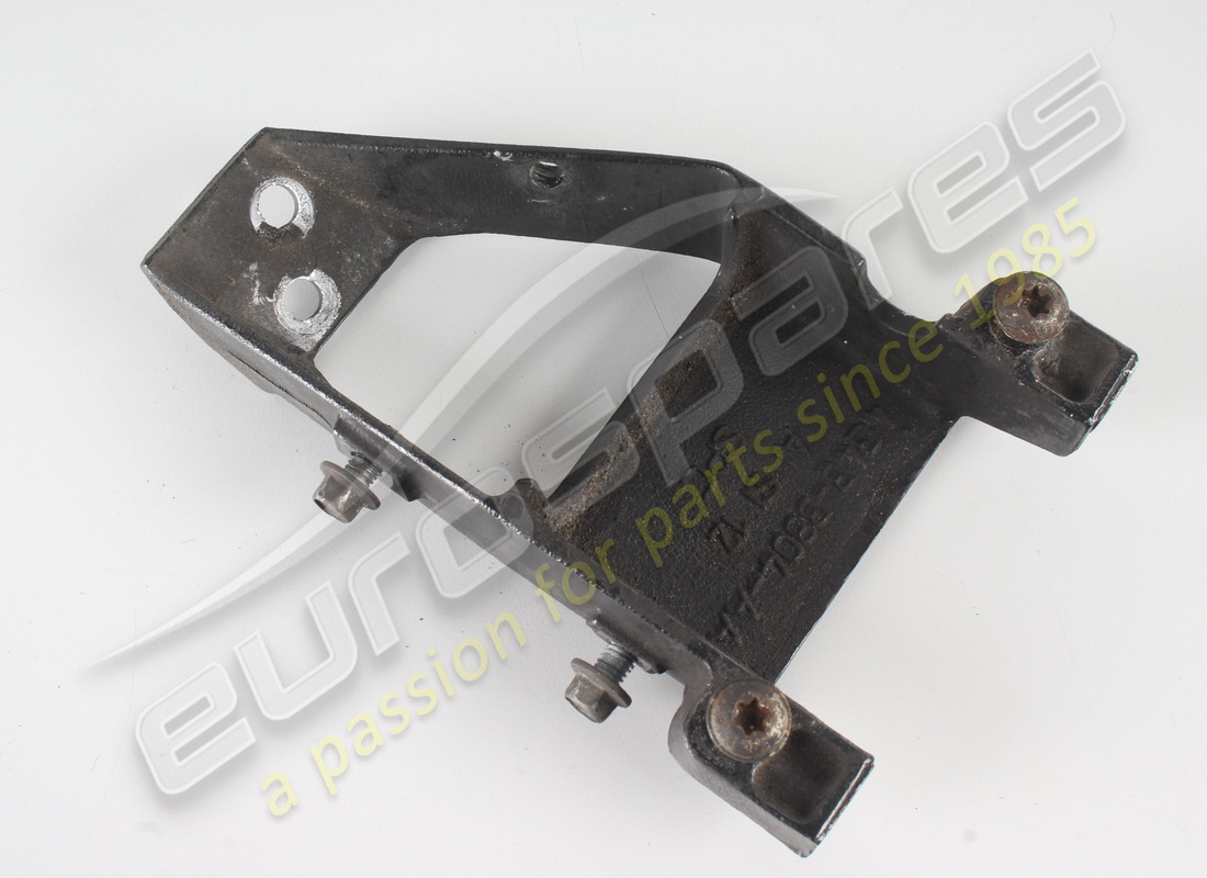 SUPPORT DE VERROUILLAGE DE CAPOT D'OCCASION Aston Martin. NUMÉRO DE PIÈCE 4G433804AC (1)