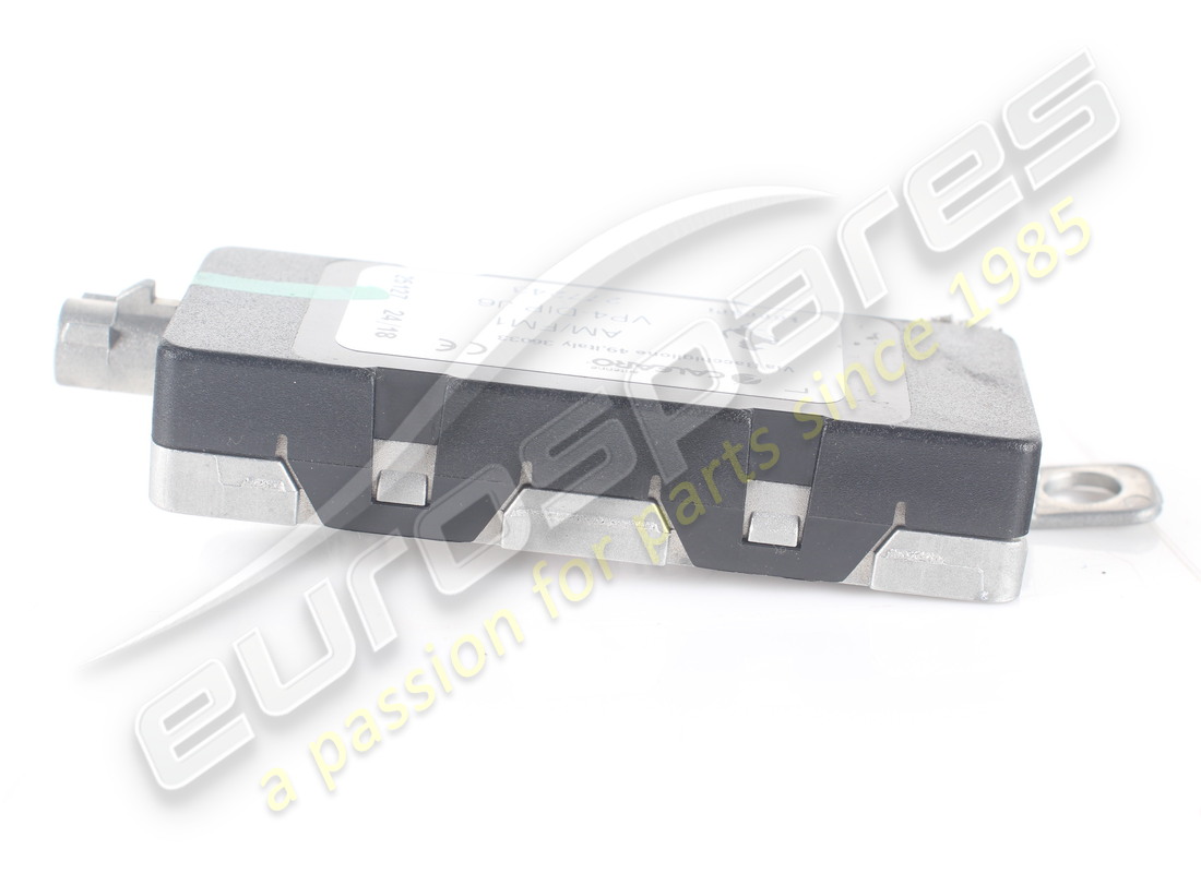 utilisé ferrari amplificateur am/fm. numéro de pièce 277243 (3)