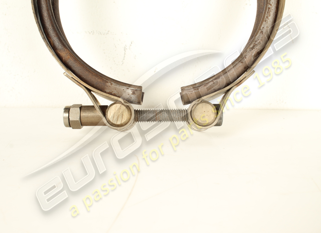 utilisez ferrari v-clamp pour la fixation de cataly. numéro de pièce 290743 (2)