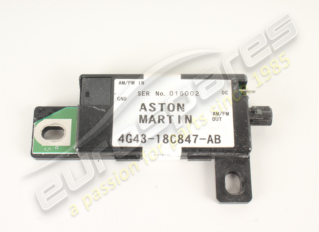 antenne et amplificateur d'occasion aston martin. numéro de pièce 4g4318c847ab (1)