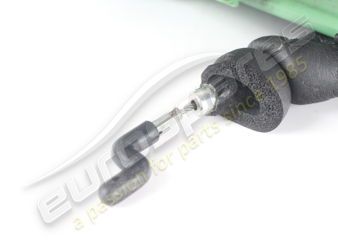 UTILISÉ FERRARI SERRURE DE PORTE GAUCHE. NUMÉRO DE PIÈCE 785974 (5) utilisé ferrari serrure de porte gauche. numéro de pièce 785974 (5)