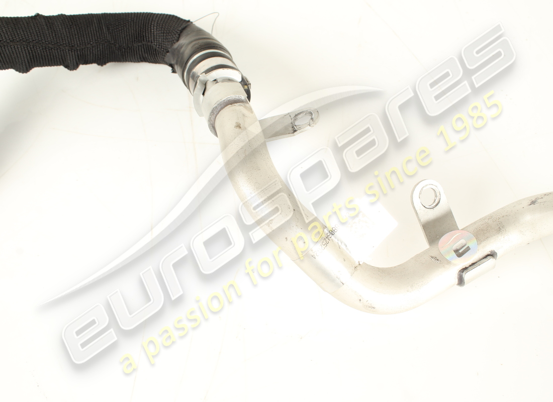 used ferrari tubo complete carico nourice lato. part number 888064 (3)