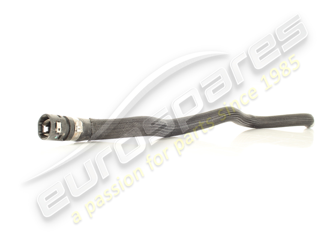 TUYAU Ferrari D'OCCASION DU CHAUFFAGE AU TG SUPÉRIEUR. NUMÉRO DE PIÈCE 266390 (1)