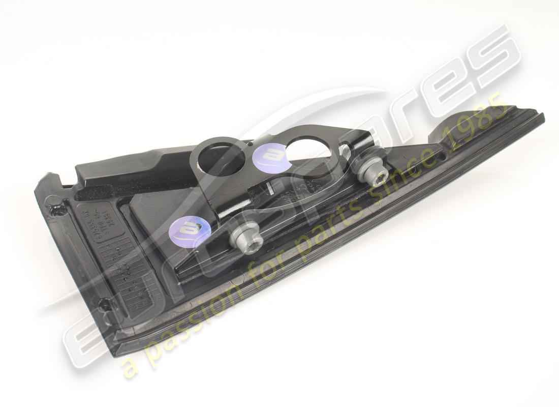 d'occasion ferrari cristallo lat. post. dx complet. référence 870355 (3)