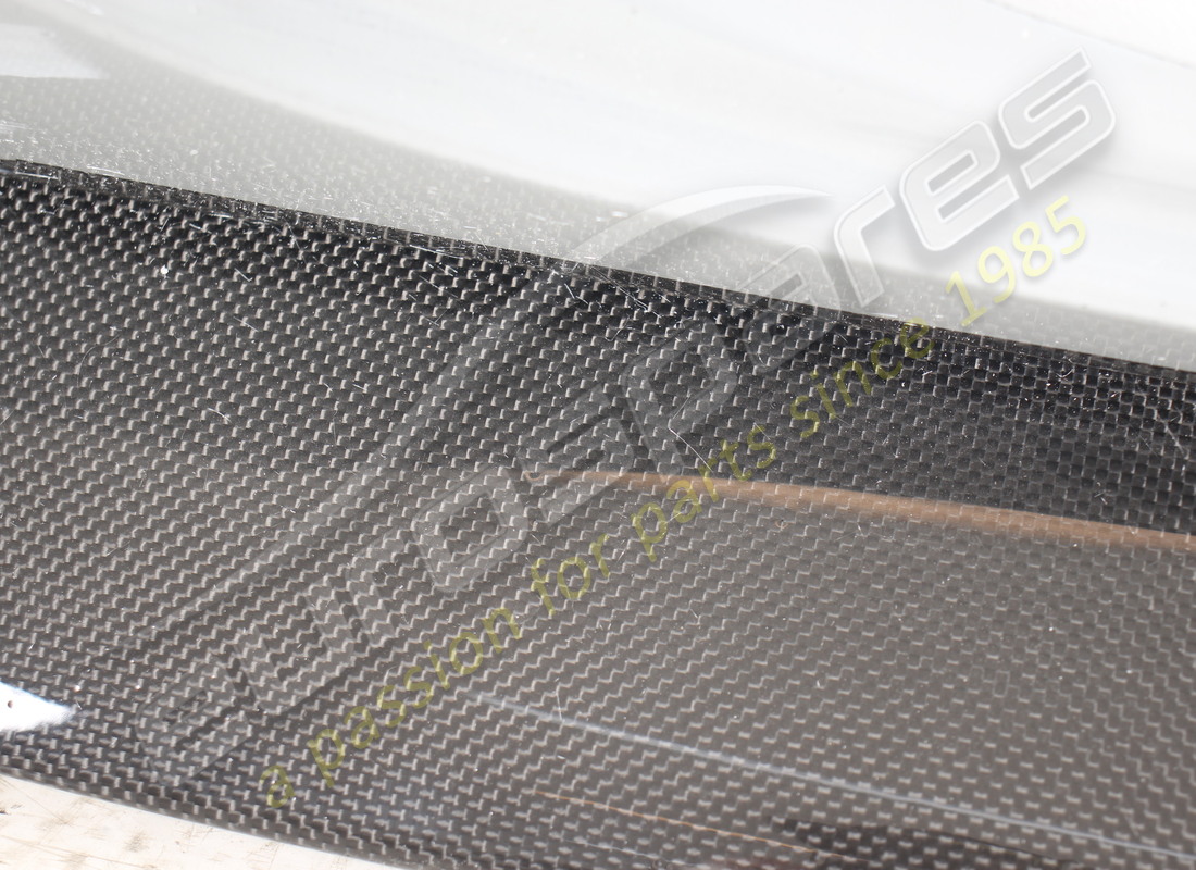 nouveau (autre) ferrari garniture sous-porte droite complète. numéro de pièce 766048 (2)