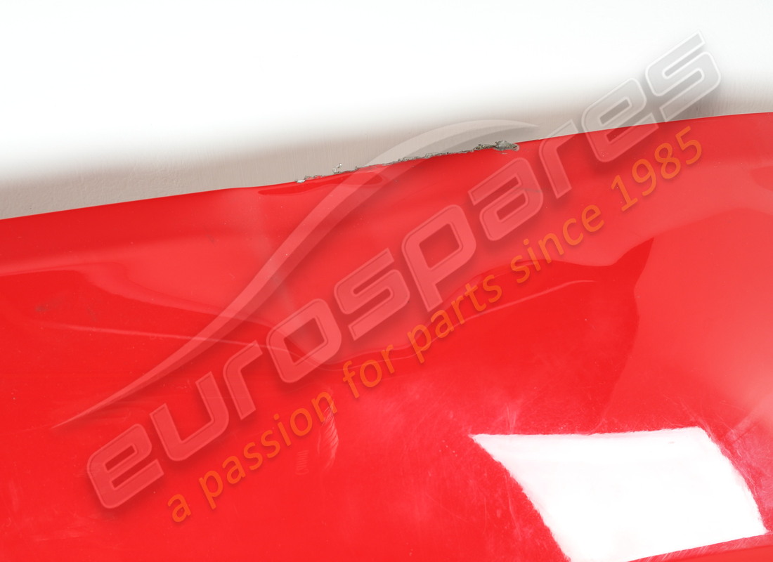 aile avant droite ferrari endommagée. numéro de pièce 88750411 (3)