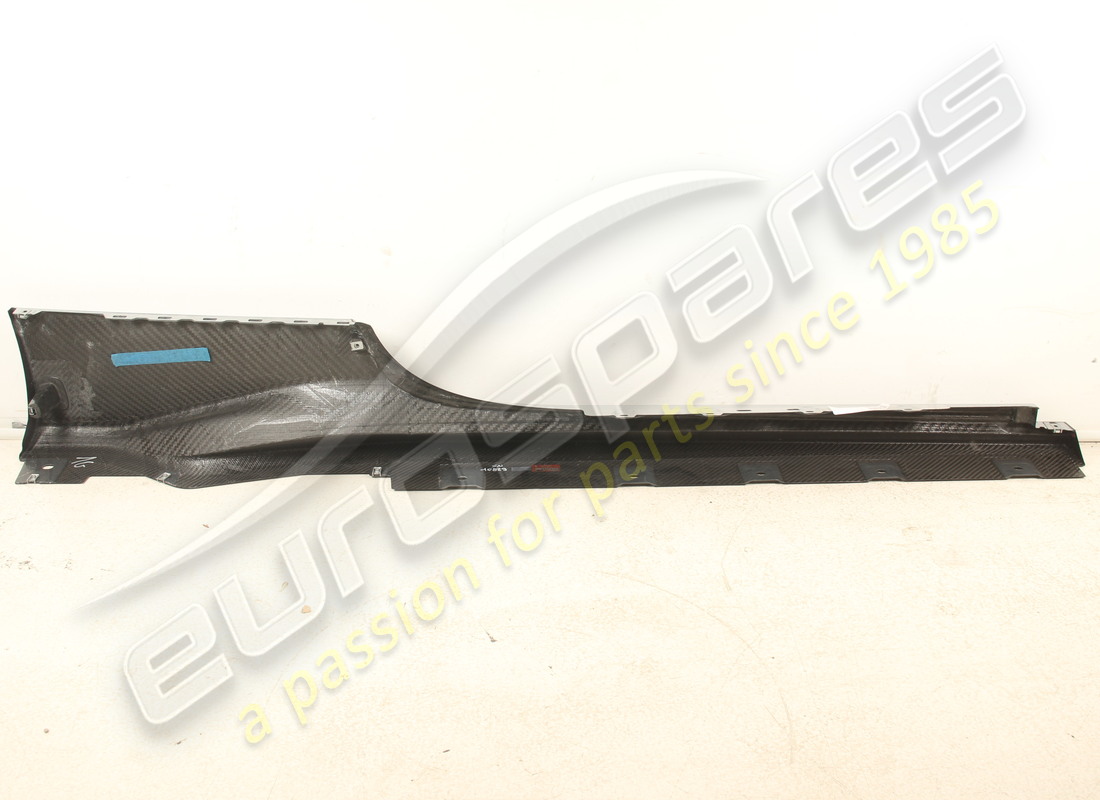 nouveau (autre) ferrari garniture sous-porte gauche complète. numéro de pièce 766055 (2)