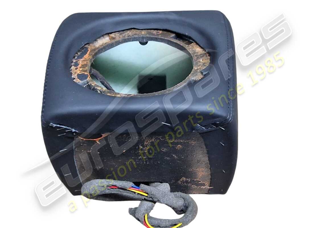 nouveau ferrari box subwoofer rivest.. numéro de pièce 67289100 (2)