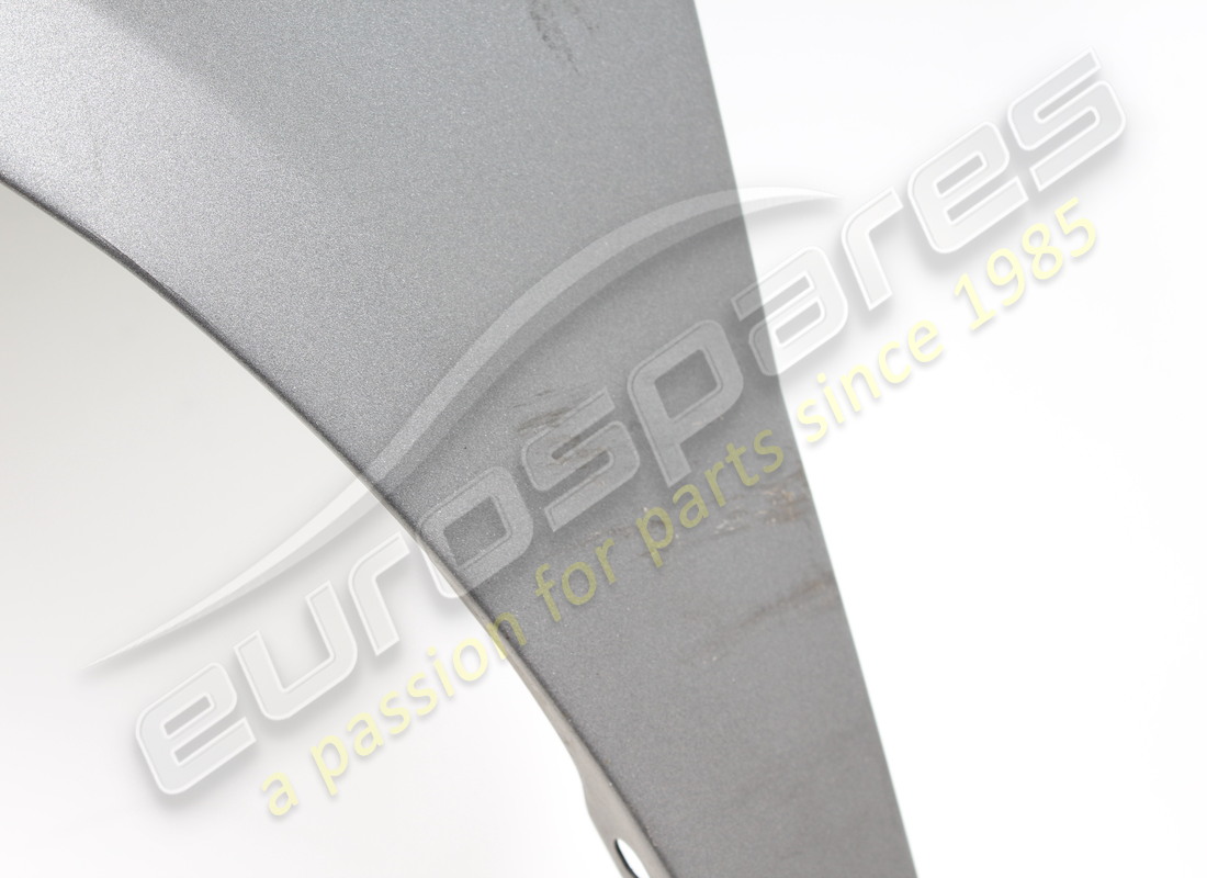 aile avant gauche lamborghini endommagée. numéro de pièce 4t0821021d (3)