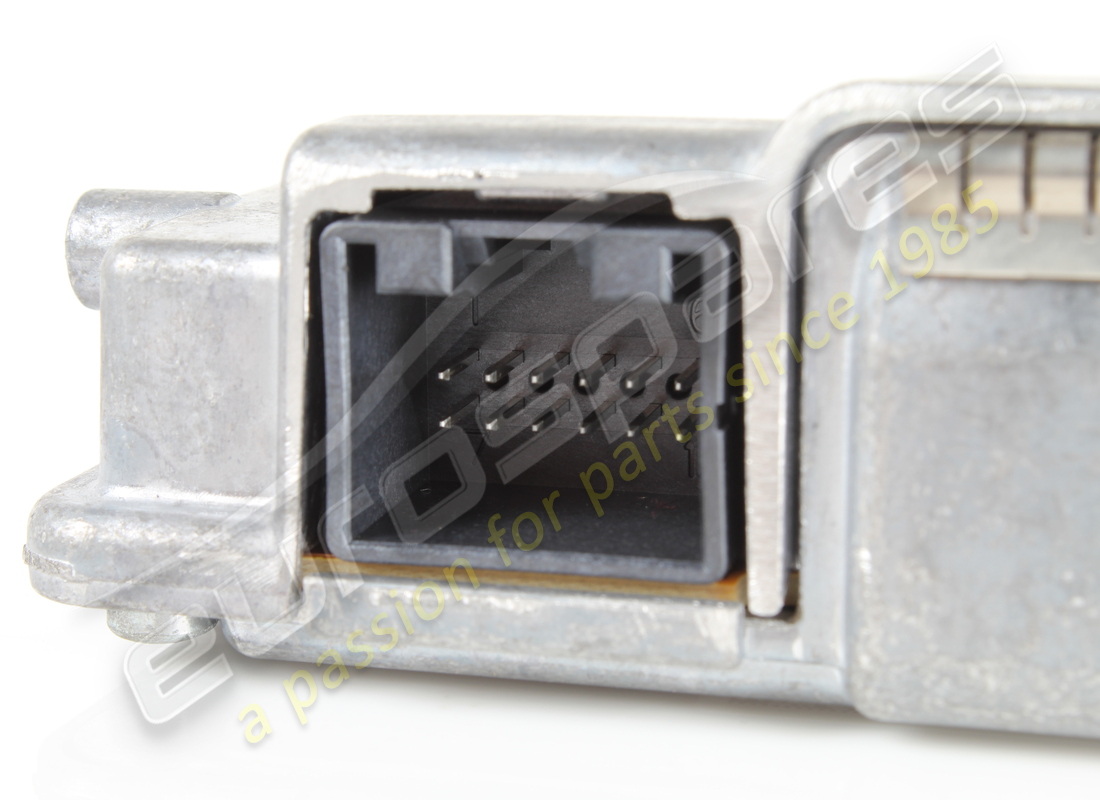 utilisé ferrari camera di serie con cp2. numéro de pièce 777161 (2)