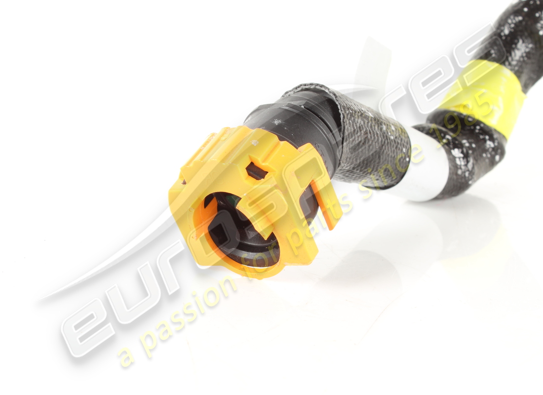 D'OCCASION FERRARI TUBO DA SERB. DX A SEP. VAPO. NUMÉRO DE PIÈCE 847197 (2) d'occasion ferrari tubo da serb. dx a sep. vapo. numéro de pièce 847197 (2)