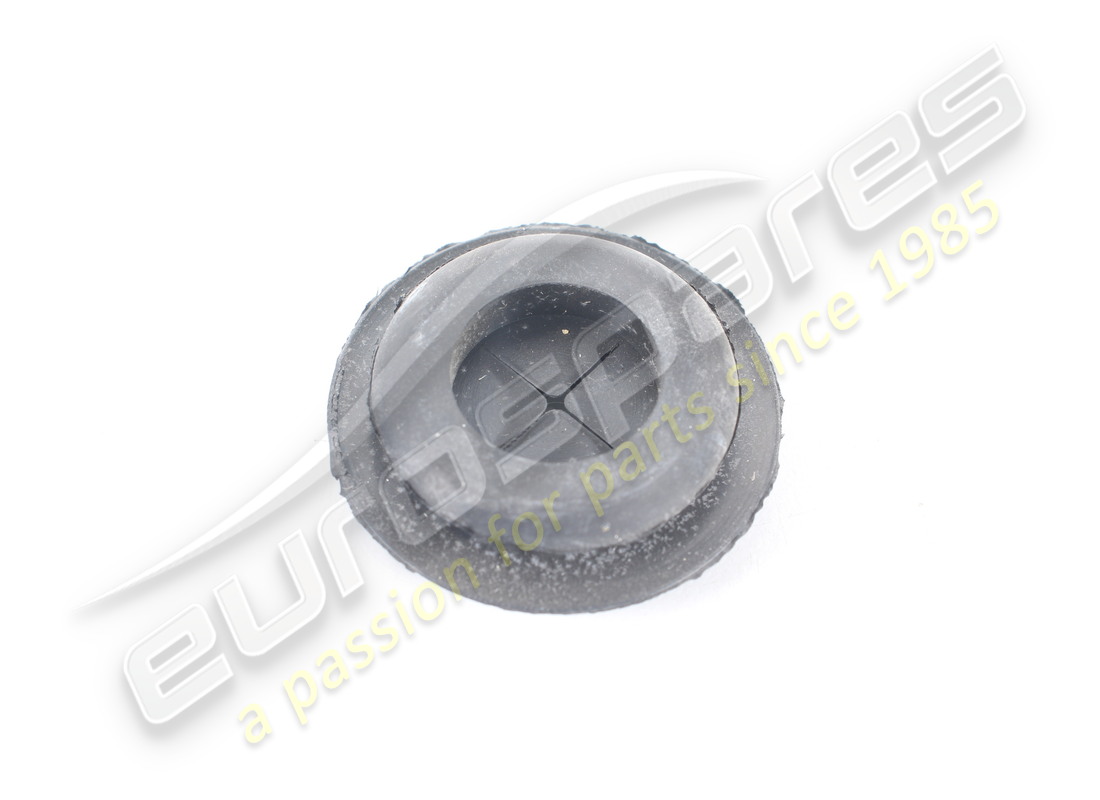 nouveau joint maserati sur le pilier. référence 675000281 (1)