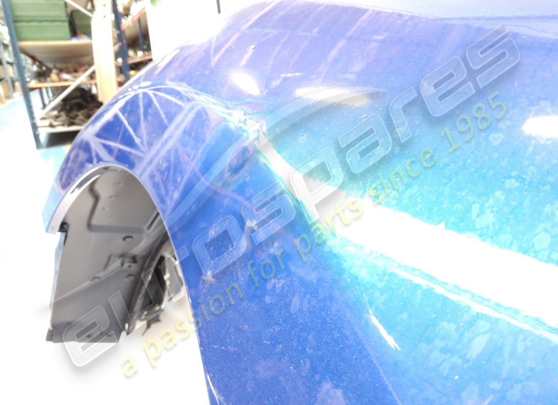 utilisé maserati aile arrière droit. numéro de pièce 81473300 (4)