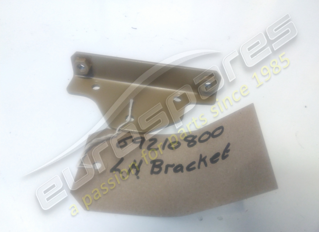 nouveau support maserati. numéro de pièce 69210800 (2)