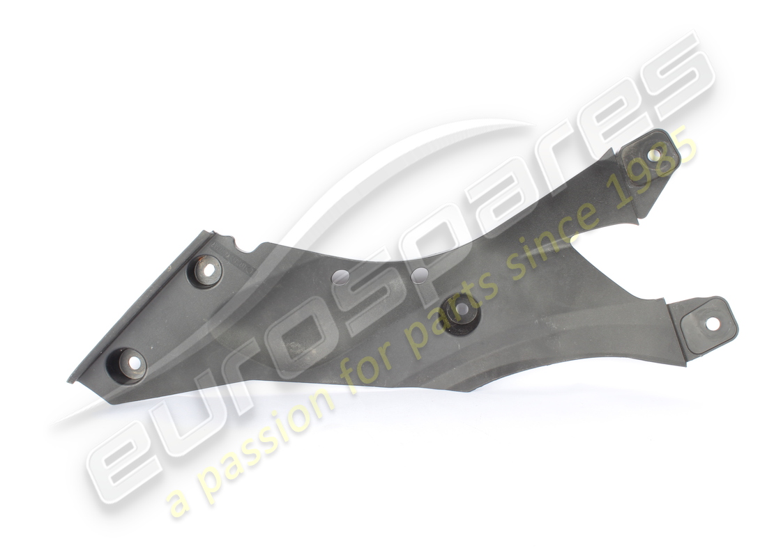 couvercle moteur avant gauche d'occasion maserati. numéro de pièce 670215672 (2)