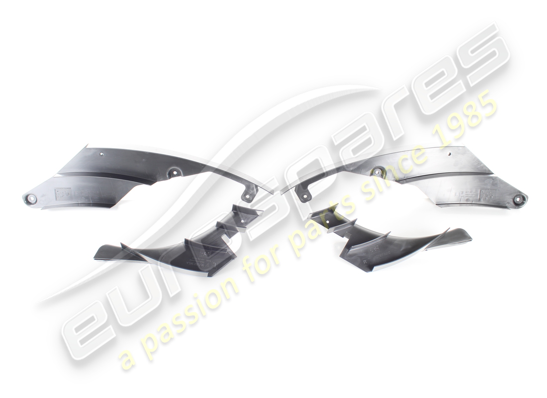 NOUVELLE PIÈCE DE CONDUIT D'AIR Z PORSCHE. NUMÉRO DE PIÈCE 9GT807913 (2) nouvelle pièce de conduit d'air z porsche. numéro de pièce 9gt807913 (2)