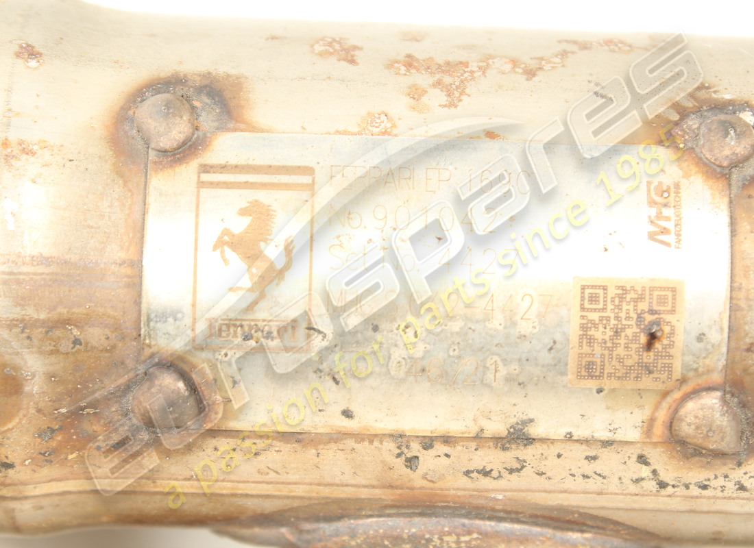 utilisé ferrari extension centrale complète. numéro de pièce 901042 (3)