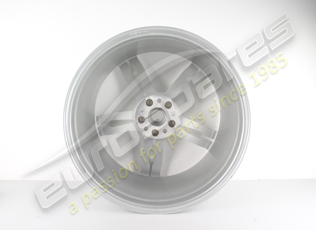 roue arrière ferrari reconditionnée. numéro de pièce 328457 (2)