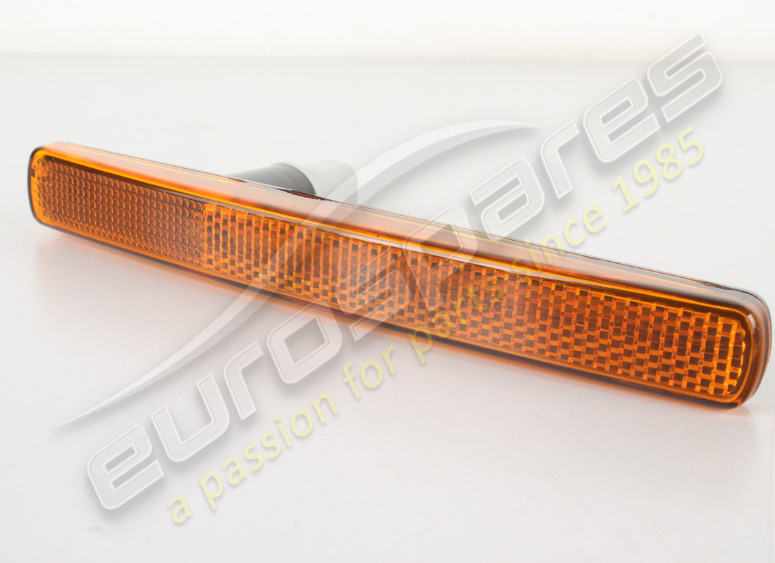 nouveau aston martin clignotant latéral, avant, fédéral. numéro de pièce 4g4315a424aa (1)