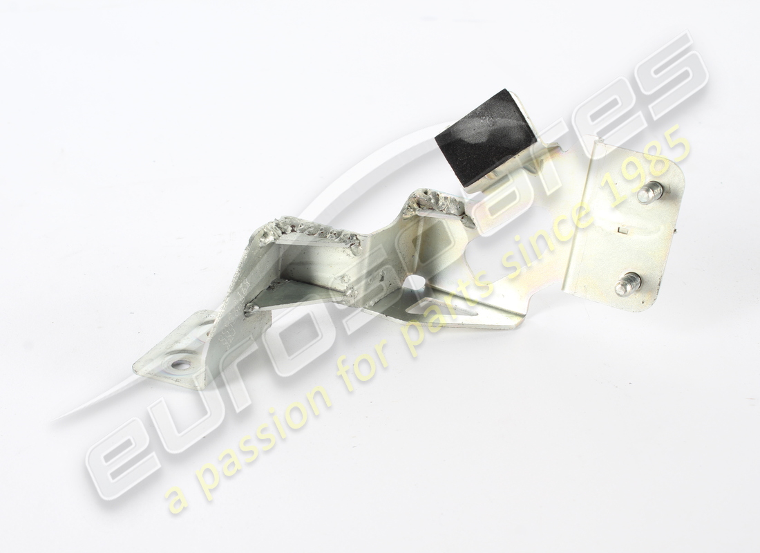 UTILISÉ Ferrari SUPPORT . NUMÉRO DE PIÈCE 864176 (1)