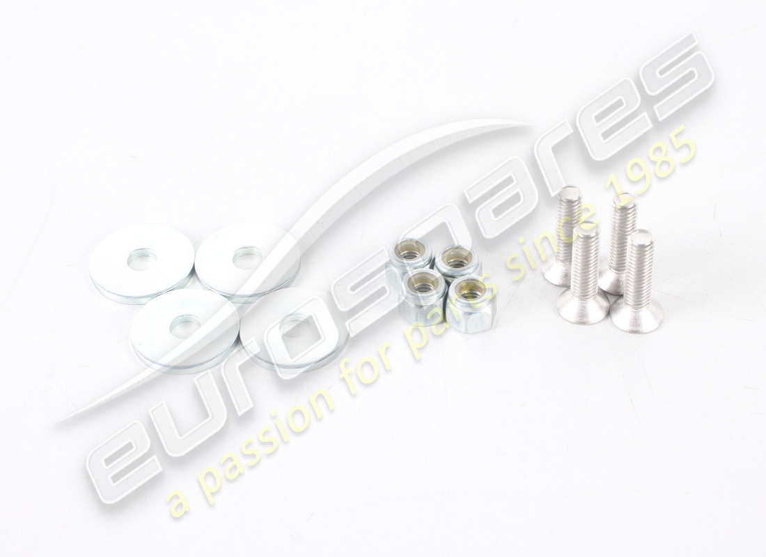 nouveau maserati fixation à pédale morte levante. référence 673008009 (1)