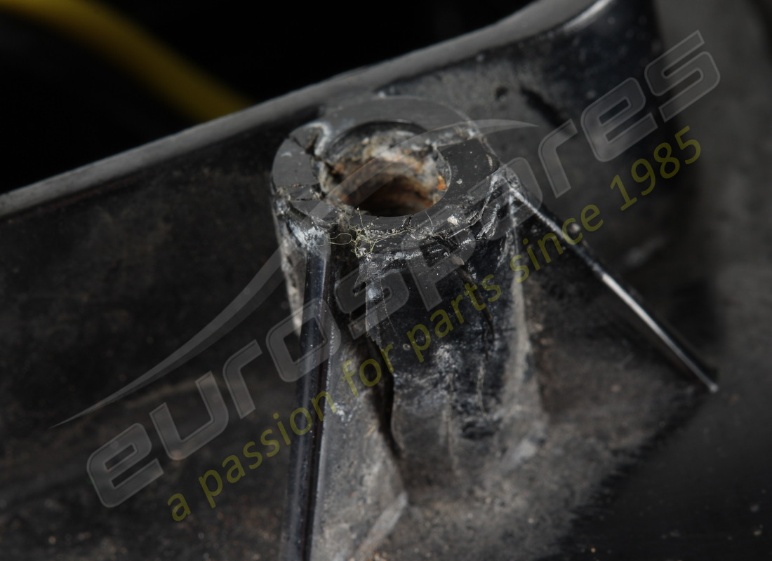 PHARE EUROSPARES ENDOMMAGÉ. NUMÉRO DE PIÈCE EAP1392841 (9) phare eurospares endommagé. numéro de pièce eap1392841 (9)